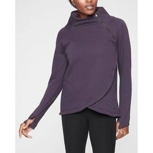 Athlete Cozy Karma Asym Pullover